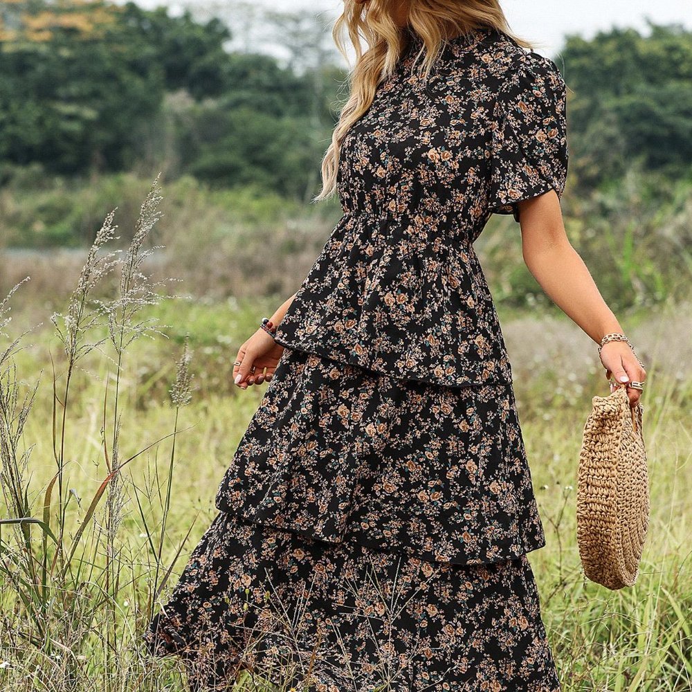 Black Boho Womens Ditsy Floral Print Petal Sleeve Layered Hem Dress - Picture 4 of 5